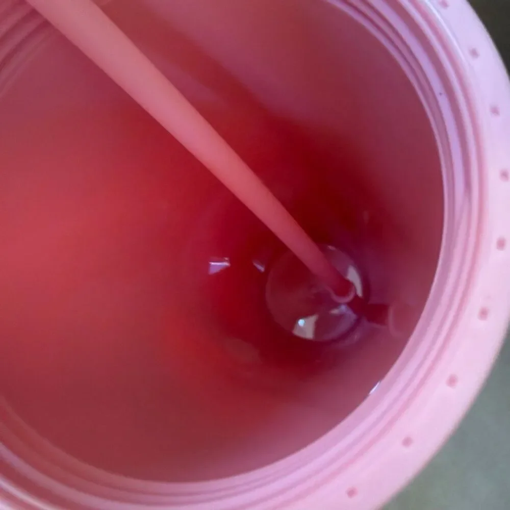 Starbucks Pink Swirl Cold Cup Tumbler 24 oz. Holiday Multicolor with straw